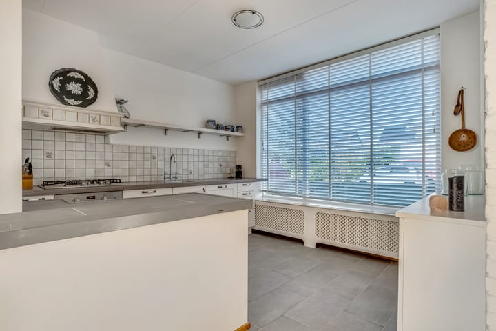 Foto 12 van T.M.C. Asserplantsoen 22