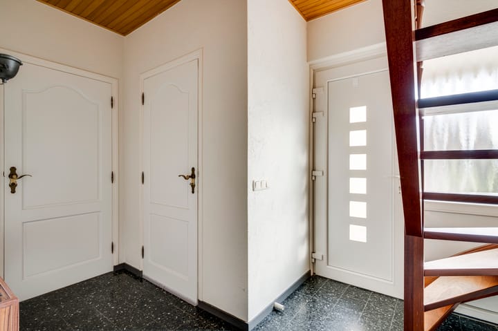 Foto 6 van Meidoornlaan 9