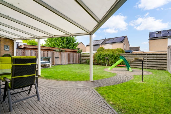 Foto 15 van Meidoornlaan 9