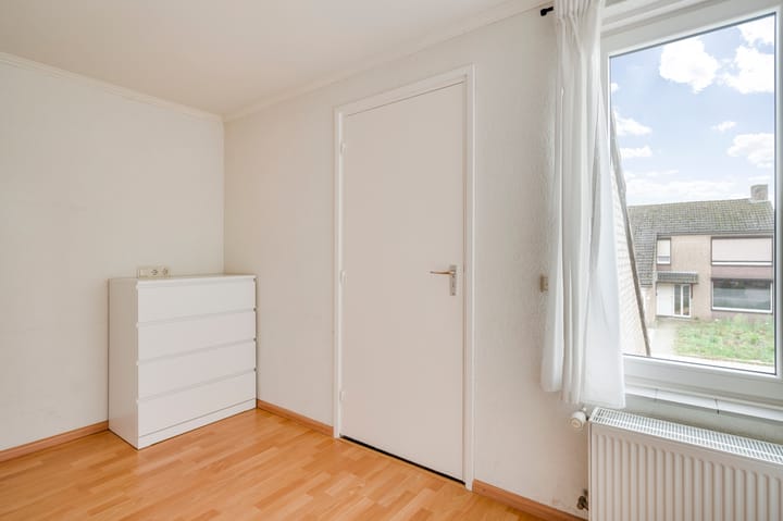 Foto 24 van Meidoornlaan 9