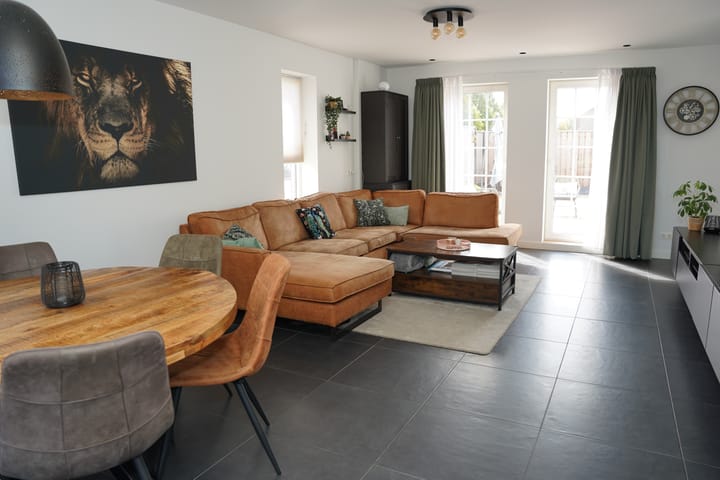 Foto 7 van Voorstraat 12