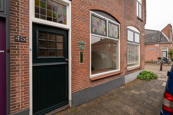 View photo 4 of Waardstraat 47