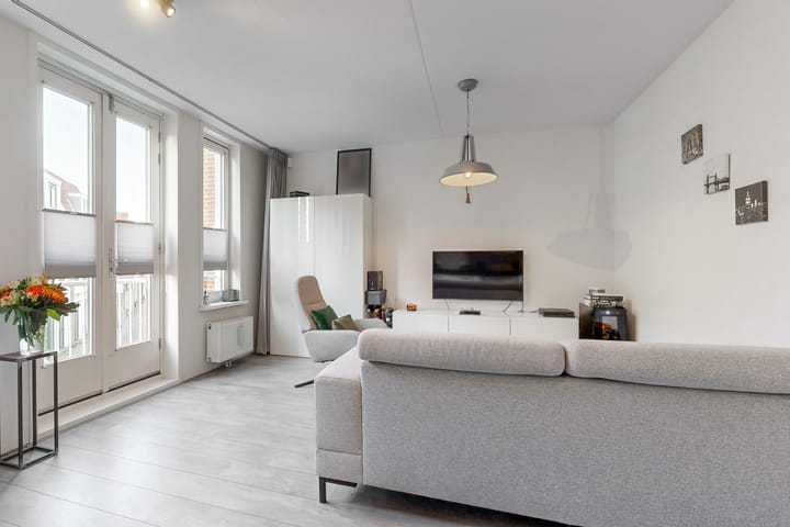 Foto 4 van Zuiderkerkstraat 15