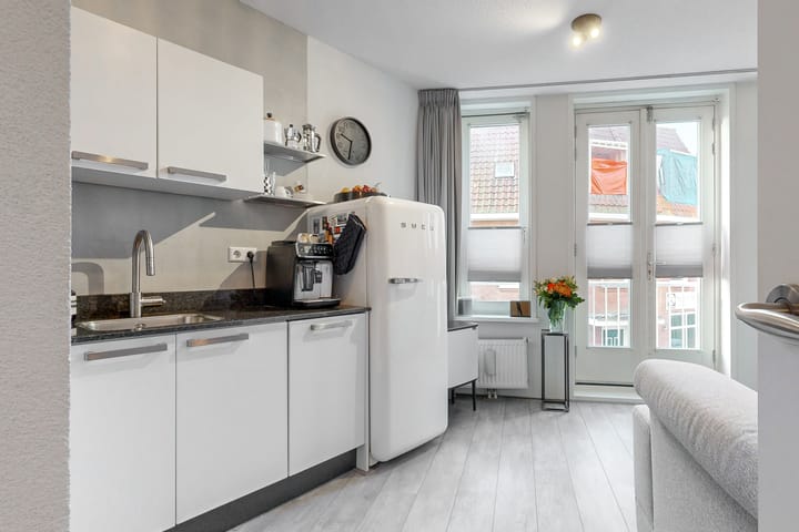 Foto 7 van Zuiderkerkstraat 15