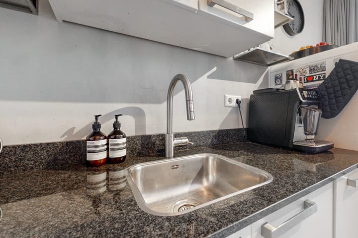 Foto 8 van Zuiderkerkstraat 15