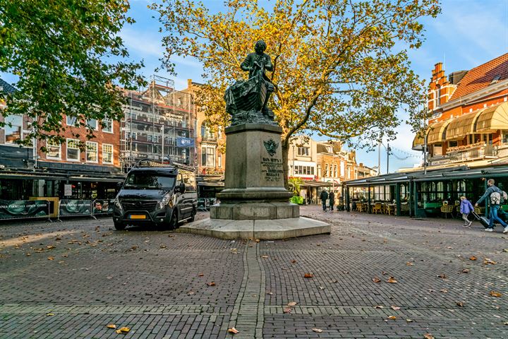 Bekijk foto 26 van Zuiderkerkstraat 15