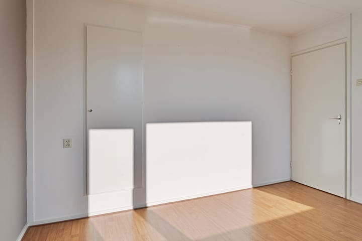 Photo 19 of Irenestraat 19