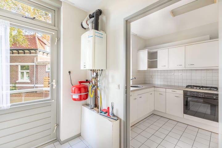 Foto 10 van J H Tromp Meestersstraat 2-C