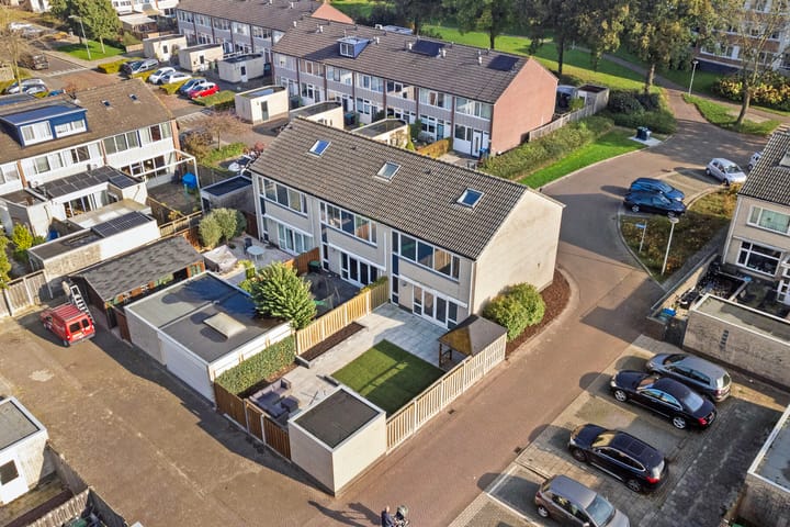 Foto 30 van Veldlaan 1