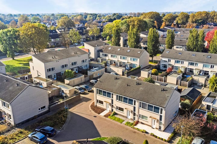 Foto 32 van Veldlaan 1