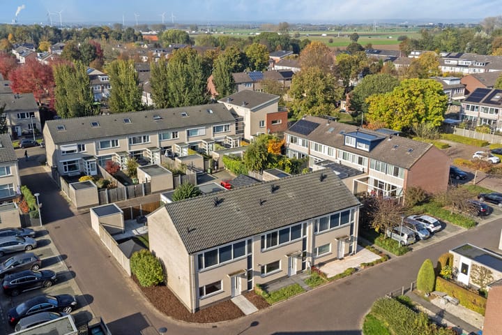 Foto 33 van Veldlaan 1