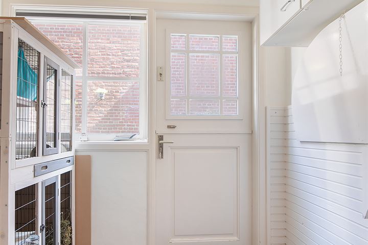 View photo 23 of Axelsestraat 166