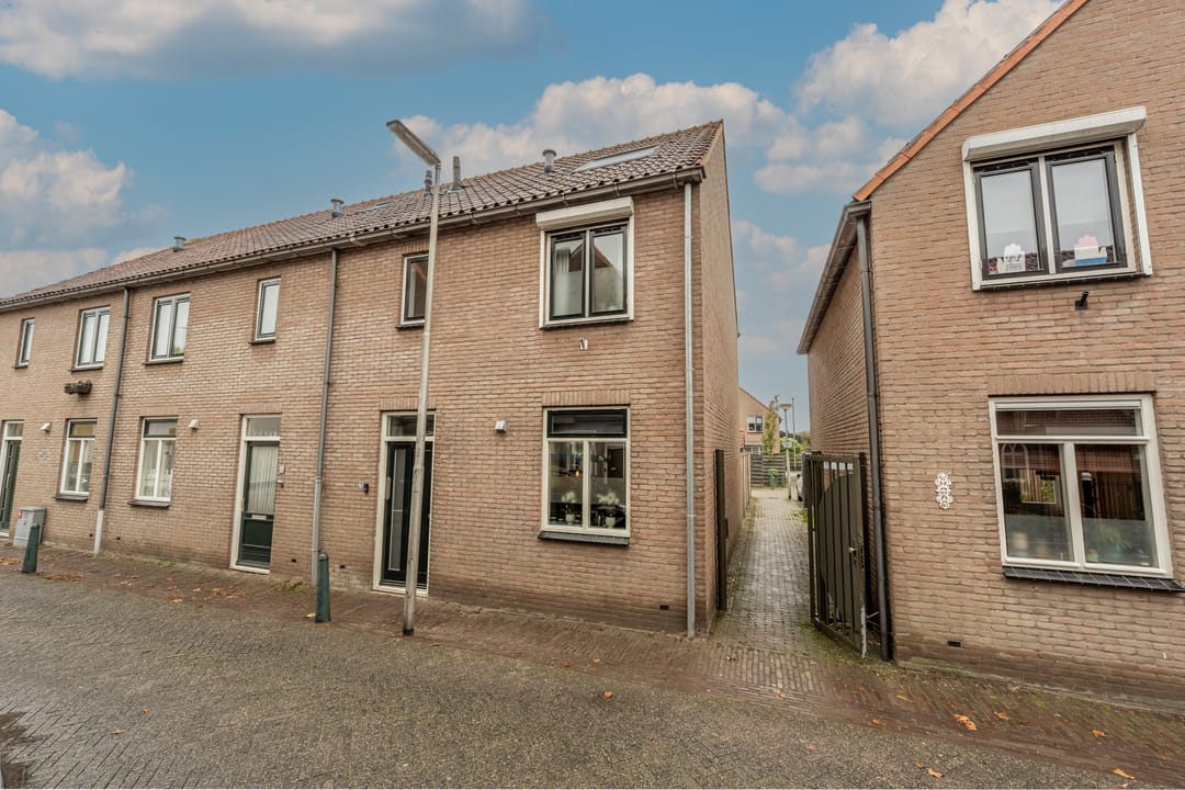 Photo 2 of Kerkstraat 78