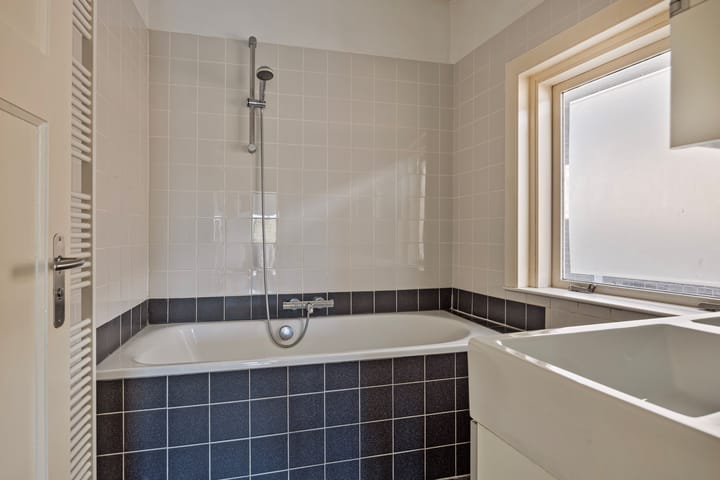 Foto 45 van Rhijngeesterstraatweg 112