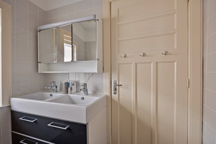 Foto 46 van Rhijngeesterstraatweg 112