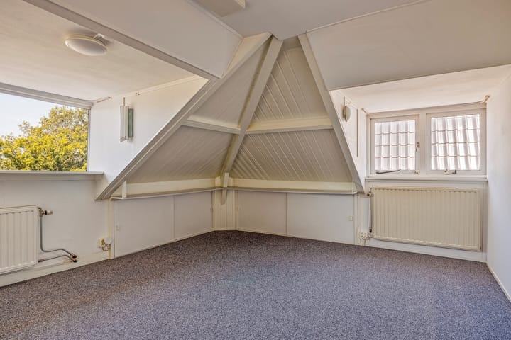 Foto 47 van Rhijngeesterstraatweg 112