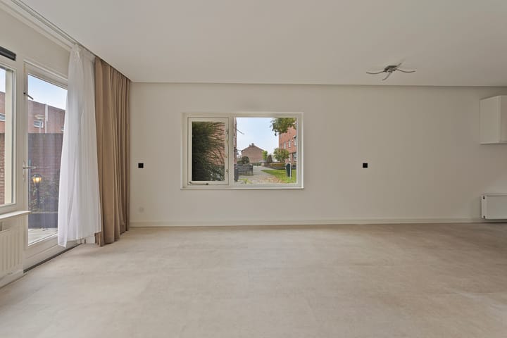 Foto 9 van Abeelstraat 2