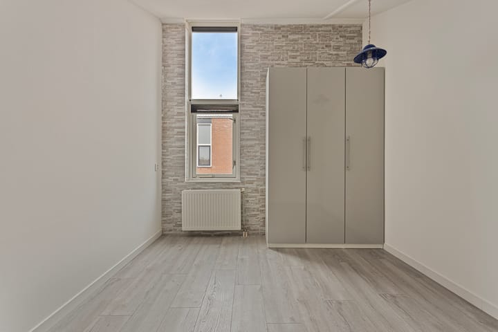 Foto 28 van Abeelstraat 2