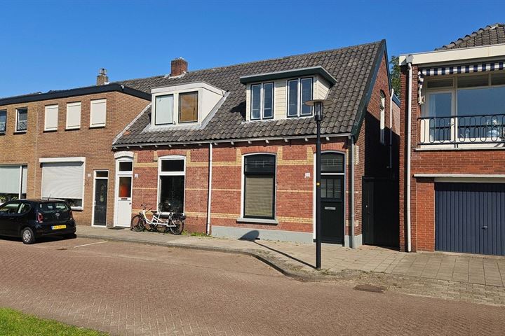 View photo 4 of Golsstraat 39