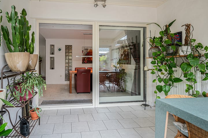 Photo 29 of Vriezerweg 11