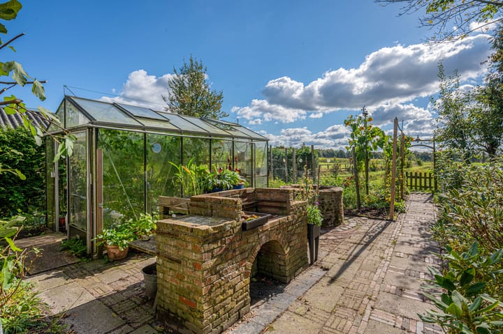 Photo 69 of Vriezerweg 11