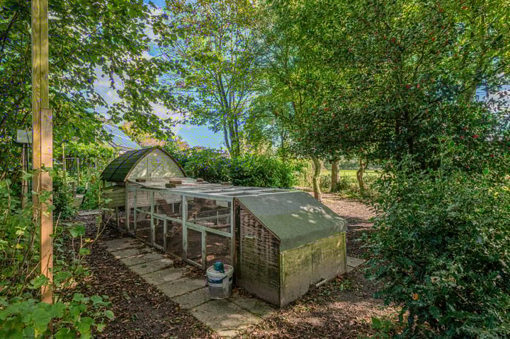 Photo 71 of Vriezerweg 11