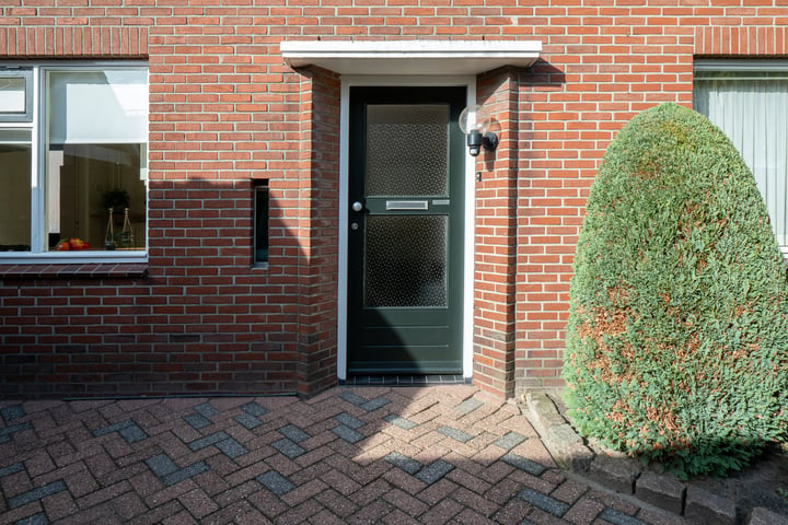 View photo 12 of Schout Doddestraat 36