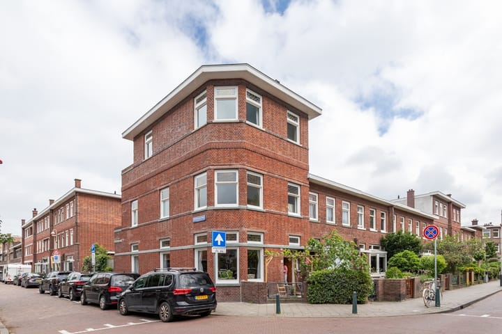 Foto 1 van Van Nijenrodestraat 60