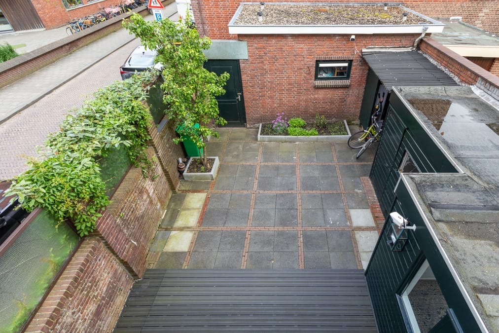 Foto 22 van Van Nijenrodestraat 60