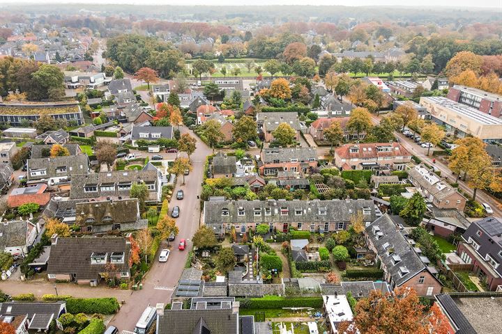 Bekijk foto 46 van Koningin Julianastraat 25