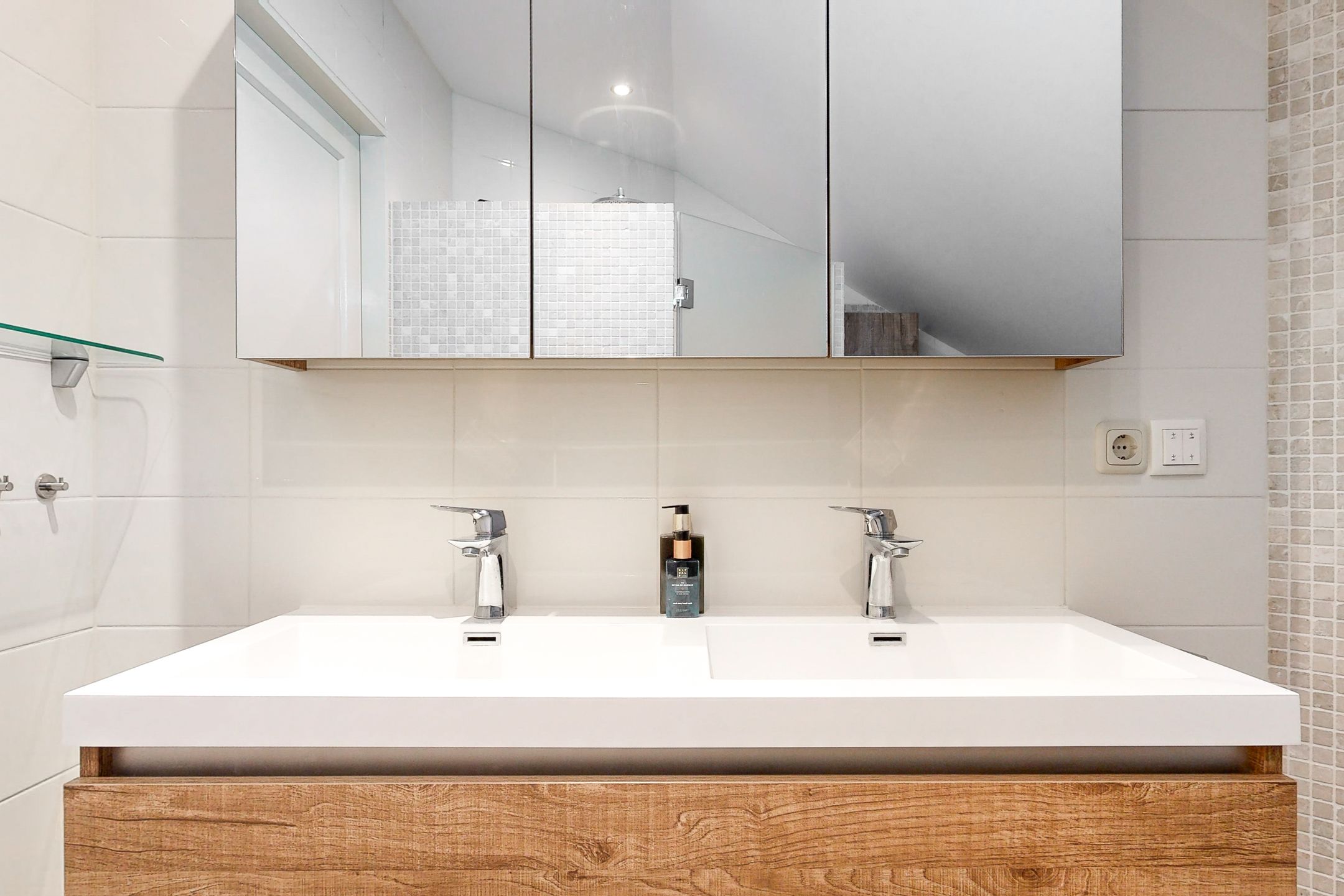 Foto 42 van Dorpsstraat 61