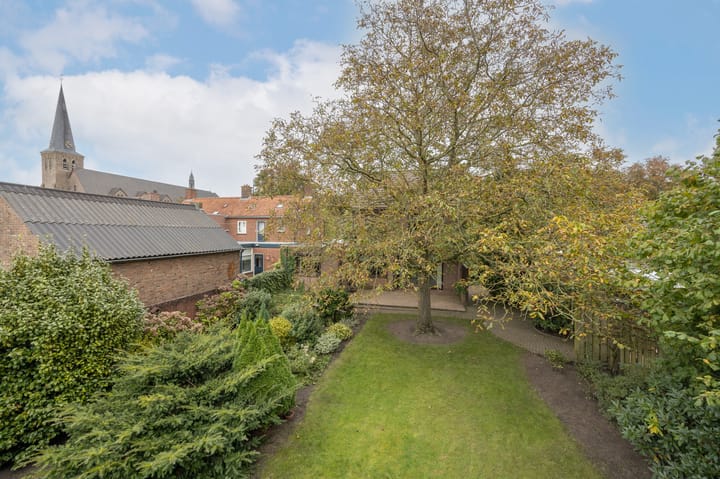 Foto 38 van Hertogstraat 12