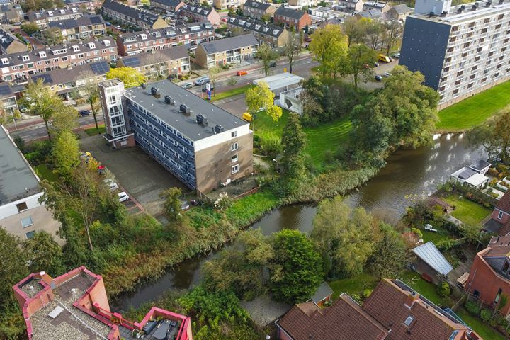 Bekijk foto 47 van Jan Ligthartstraat 205