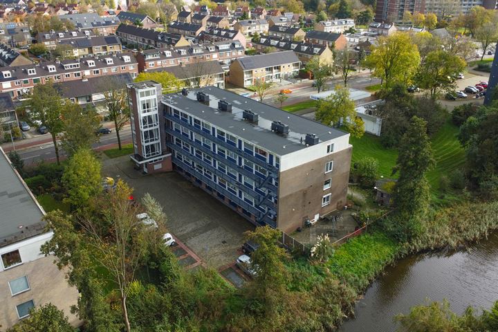 Bekijk foto 48 van Jan Ligthartstraat 205