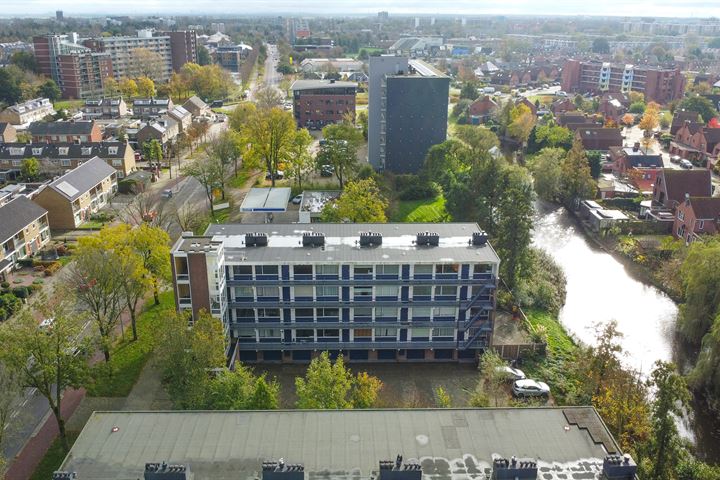 Bekijk foto 50 van Jan Ligthartstraat 205