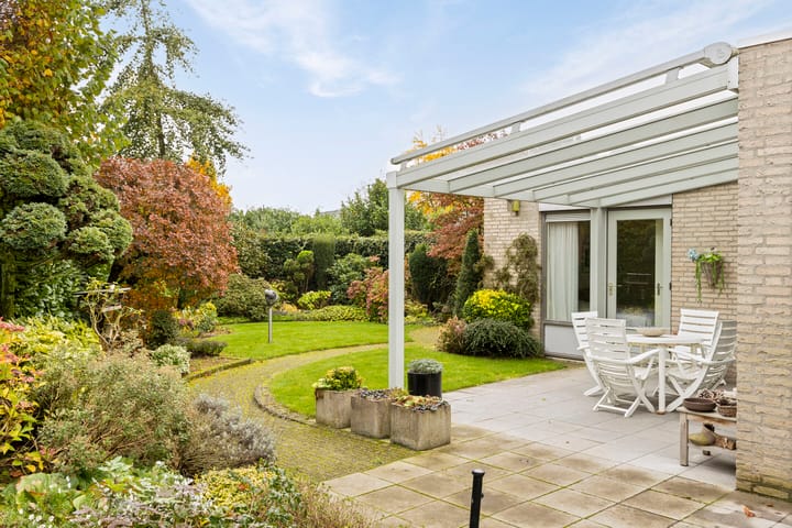 Foto 36 van Willem Alexanderplein 4