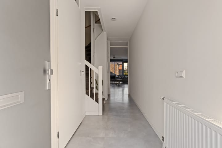 Photo 19 of Tamarijnslaantje 12