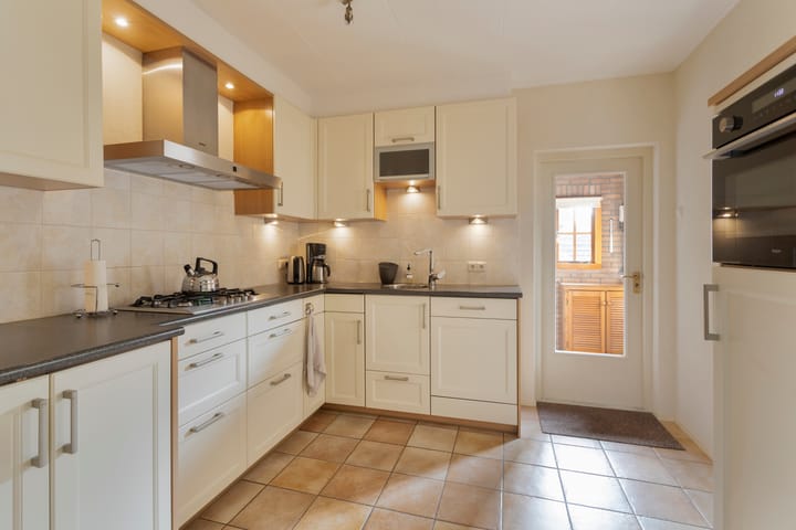 Foto 13 van Andoornstraat 15