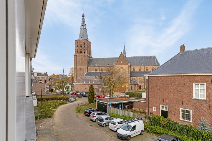 Bekijk foto 15 van Mgr.Bekkersstraat 123