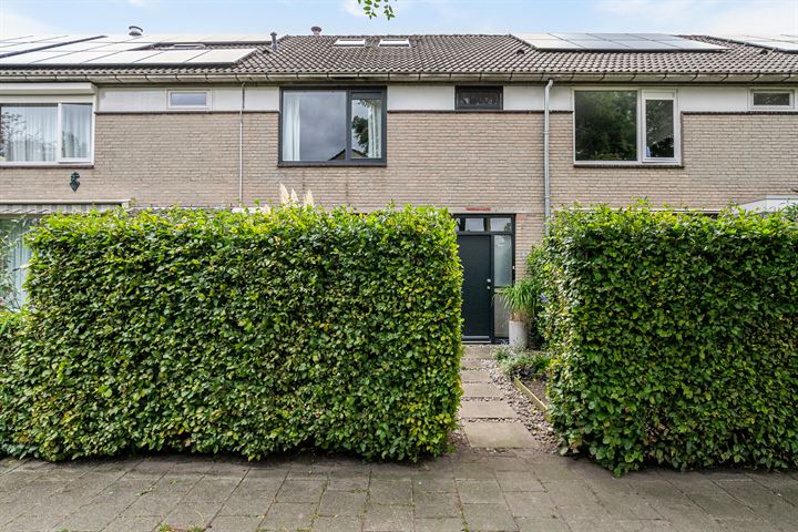 View photo 3 of Pater Dr. Loffeldstraat 40