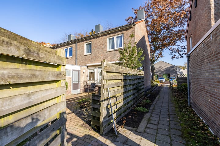 Foto 34 van Eikenlaan 12