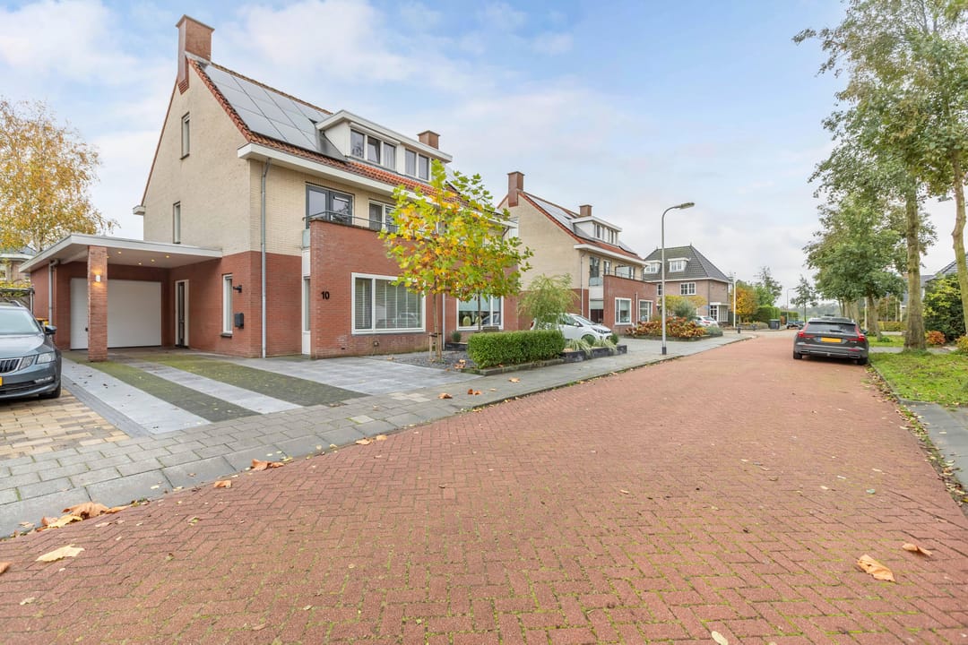 Foto 11 van Pluut 10