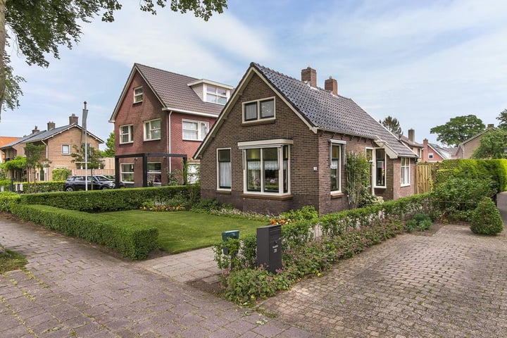 Parallelweg 3
