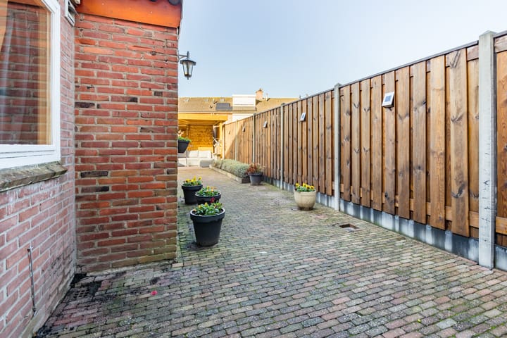 Foto 36 van Orchideestraat 6