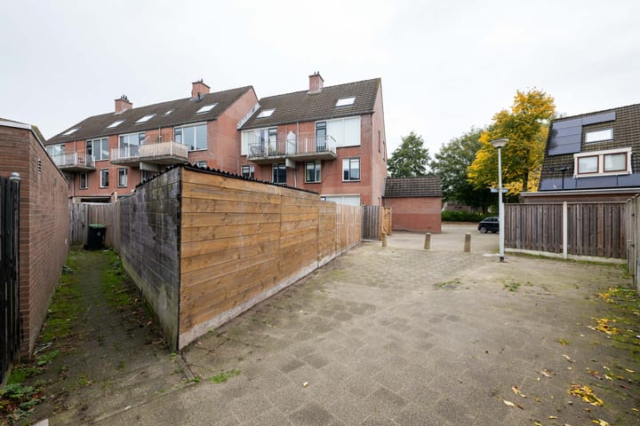 Foto 23 van Sering 134