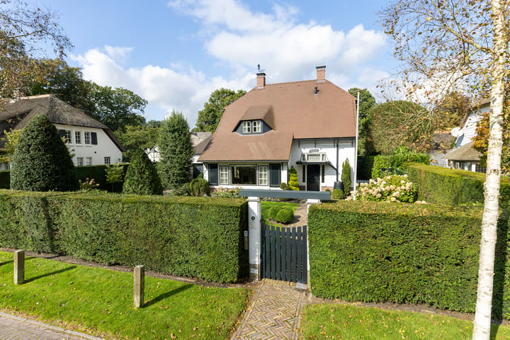 Bekijk foto 3 van Oud Blaricummerweg 3