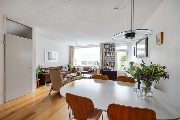 Foto 8 van Distelvlinder 5