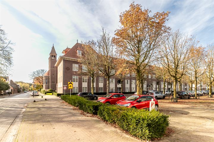 View photo 36 of Kloosterstraat 112