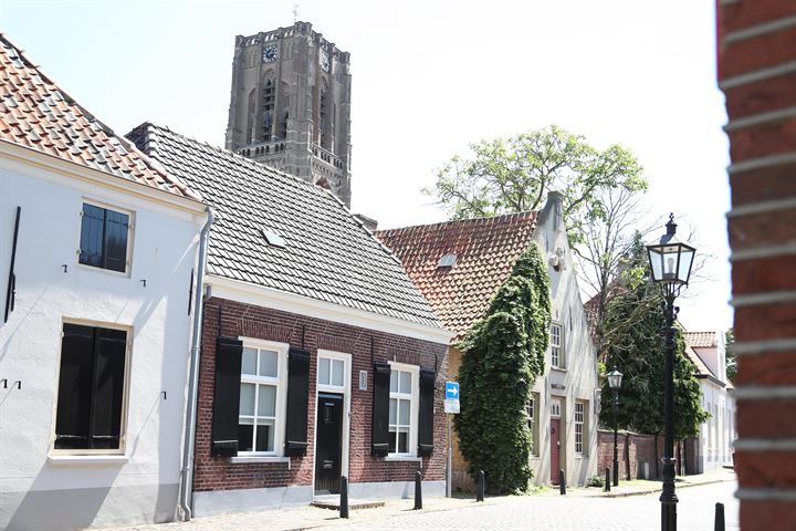 View photo 40 of Kloosterstraat 112