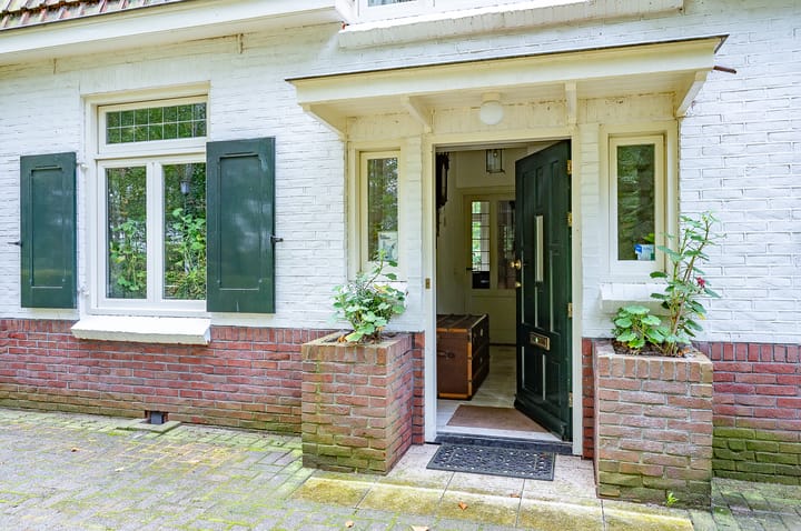 Foto 9 van Meeneweg 1